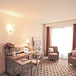 Citadines Kléber Aparthotel 3*
