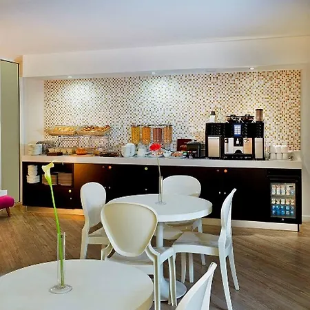Citadines Kléber Apartahotel 3*