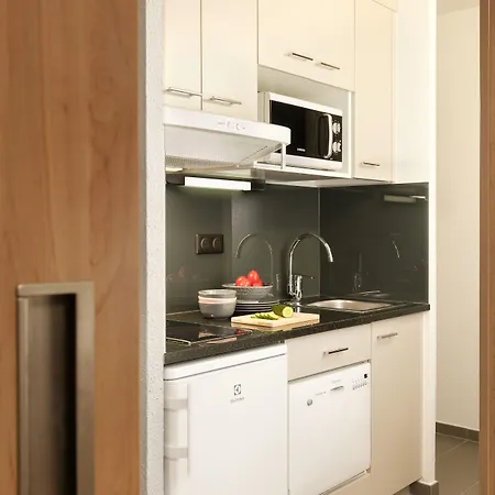 Citadines Kleber Aparthotel