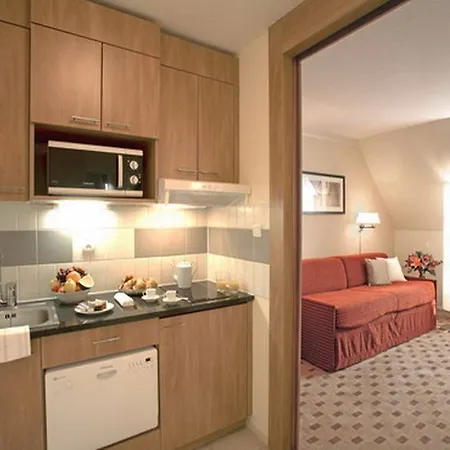 Апарт-отель Citadines Kleber 4*